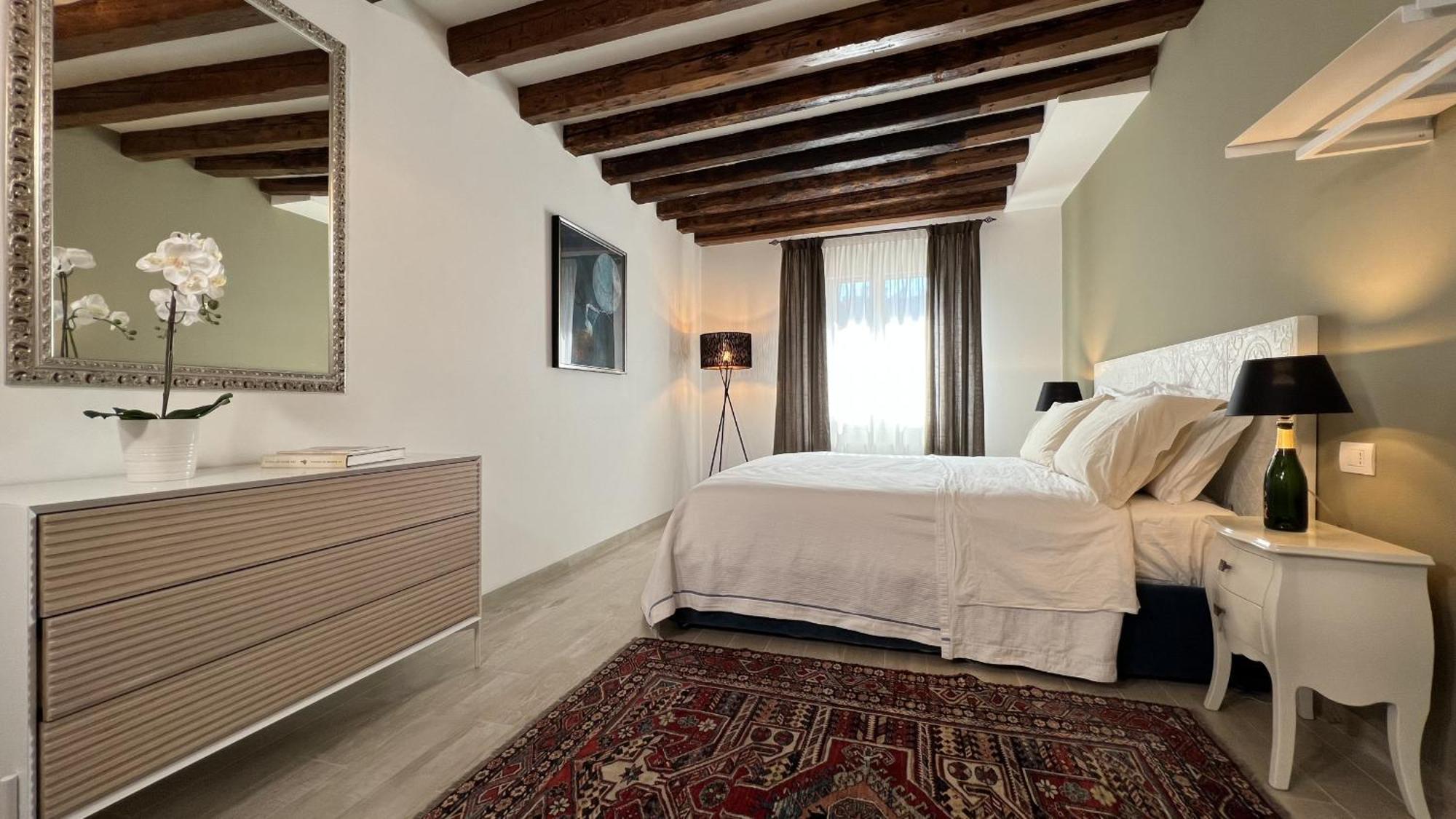 Stella Bis, 500m From Rialto's Bridge Appartement *