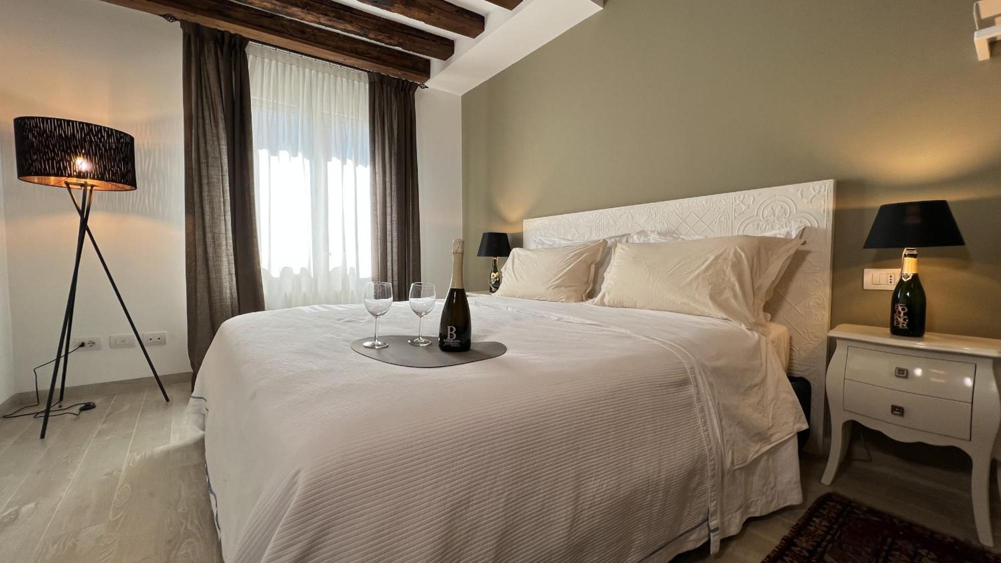 Appartement Stella Bis, 500m From Rialto's Bridge *